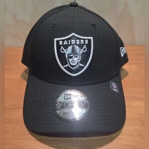 Las Vegas Raiders New Era 9FORTY Adjustable Cap Black‎ NFL NWT